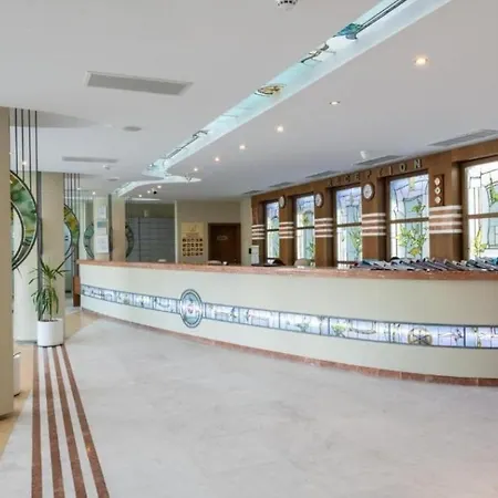Apartman Paradise Place In The Garden Of Eden By The *